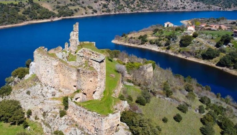Castillo de Alba (León), Spain